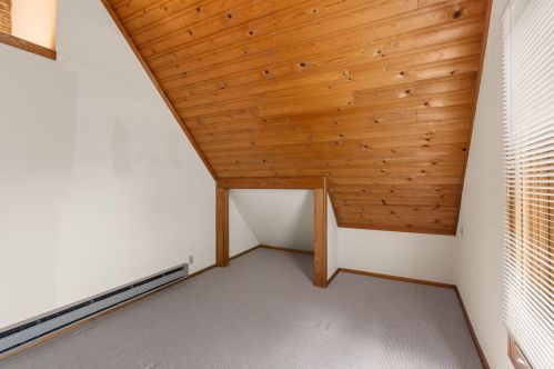 3000 Murray Ave, Milwaukee WI 53211-3205 exterior