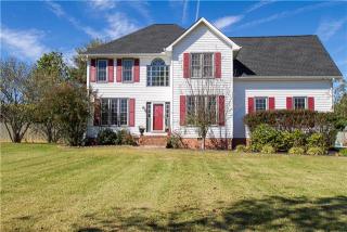 704 Twelve Oaks Rd, Tullahoma, TN 37388-4947