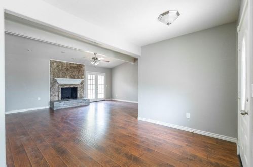 2009 Drake Dr, Richardson TX  75081-3237 exterior