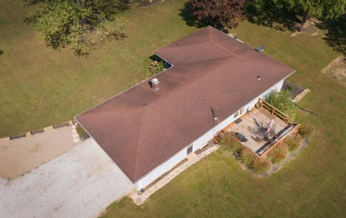 15936 Wooster Rd, Mount Vernon OH  43050-9764 exterior