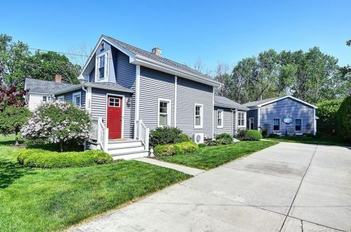 150 Naubuc Ave, Glastonbury, CT 06033-2011