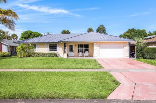 891 Ryanwood Dr, West Palm Beach, FL 33413-1138