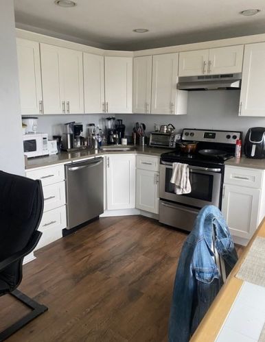 37 Bennington St, Boston, MA 02128-1704