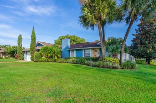 3316 Tcu Blvd, Orlando, FL 32817-2311