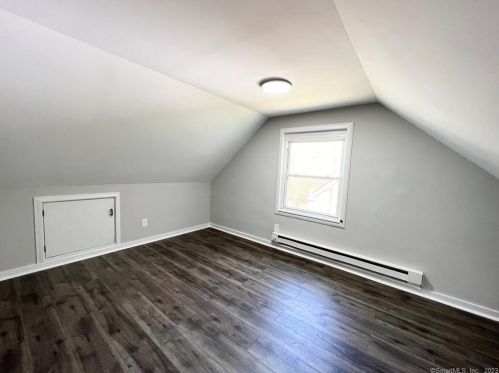 89 Stanwood Dr, New Britain CT  06053-3425 exterior