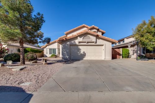 4034 Creedance Blvd, Glendale, AZ 85310-4065