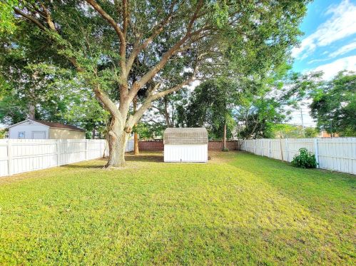 1240 Himalayan Ct, Apopka, FL 32712-5676