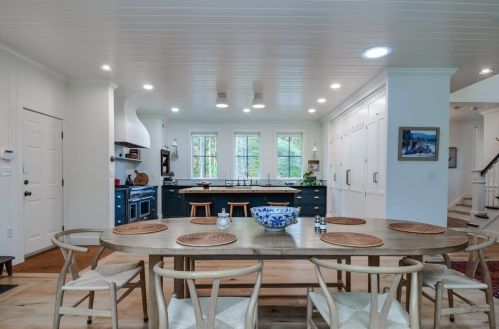 30 Glenwood St, Natick MA 01760-5649 exterior