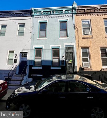 2215 Greenwich St, Philadelphia, PA 19146-4206