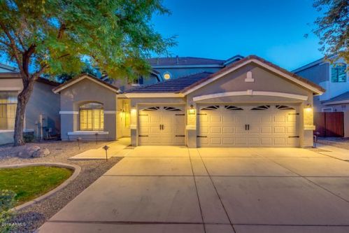 10421 Keats Ave, Mesa, AZ 85209-1536