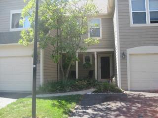 3363 Eastwoodlands Trl, Hilliard, OH 43026-9344