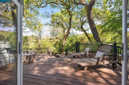 8 Fern Way, Orinda CA  94563-3810 exterior