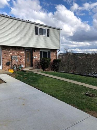 1906 Anna Ave, Pittsburgh, PA 15122-3649