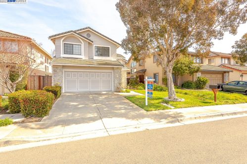 32465 Seaside Dr, Union City, CA 94587-5146