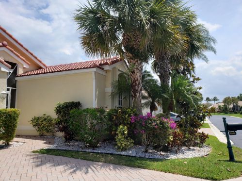 6440 Placid Lake Ln, Boynton Beach, FL 33437-5549