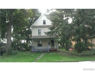73 Huron St, Hamburg, NY 14075-6105