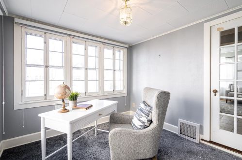 8219 Red Arrow Ct, Milwaukee WI 53213-3023 exterior