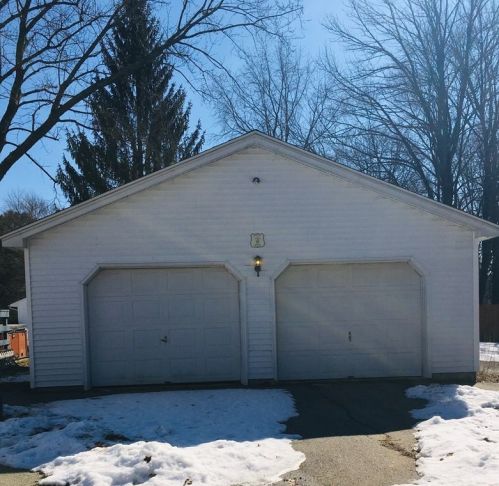 36 Highland Street Ext, Moosup, CT 06354-1006