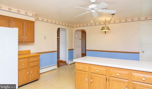 50 Ruel Ave, Hanover PA  17331-3423 exterior