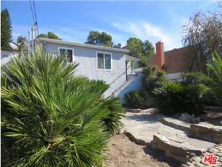 3333 Alabama St, Glendale CA  91214-1231 exterior