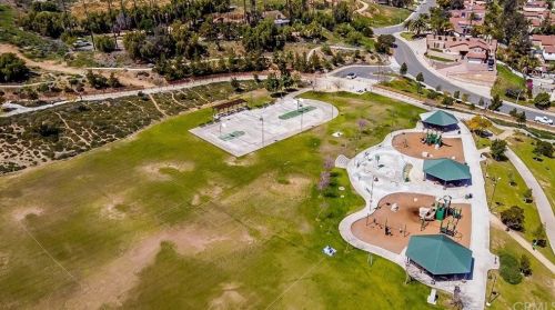 5361 Golden Ave, Riverside CA  92505-2416 exterior