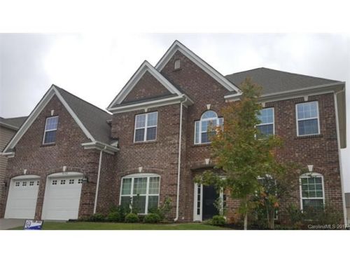 9193 Perseverance Dr, Harrisburg, NC 28075-8388