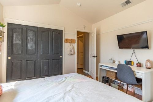 1940 Morning Glory Dr, Hollister CA  95023-7622 exterior
