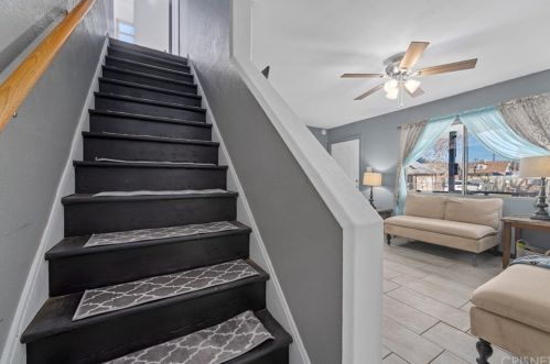 44327 Heaton Ave, Lancaster CA 93534-4337 exterior