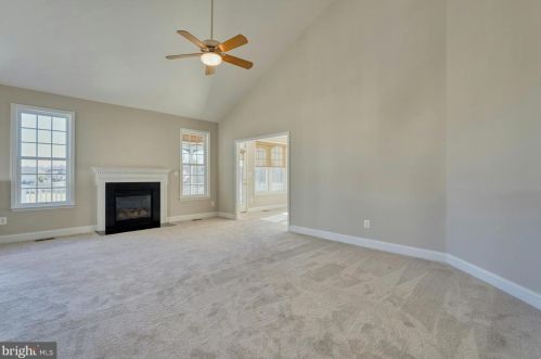 13587 Alta Vista Ct, Gainesville, VA 20155-6695