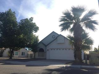 609 Los Feliz Dr, Chandler, AZ 85226-4930