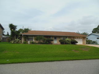 2942 Orange Tree Dr, Edgewater FL  32141-5717 exterior