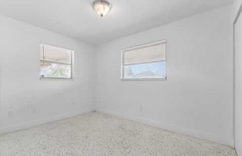 502 Congress Ave, West Palm Beach FL  33401-2904 exterior
