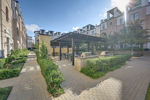 722 Will Rice Ave, Irving, TX 75039-0007