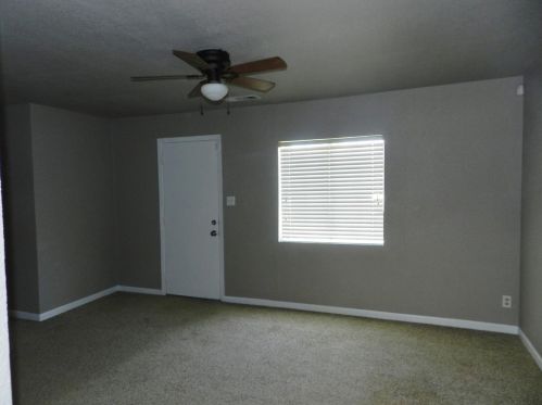 1340 Joseph St, Livingston CA  95334-1626 exterior