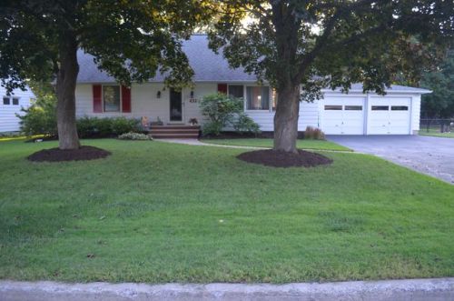 432 Manchester Rd, Syracuse, NY 13219-2406