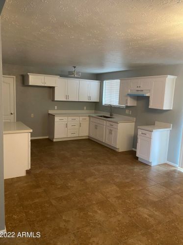 4626 57th Ave, Phoenix, AZ 85031-1613
