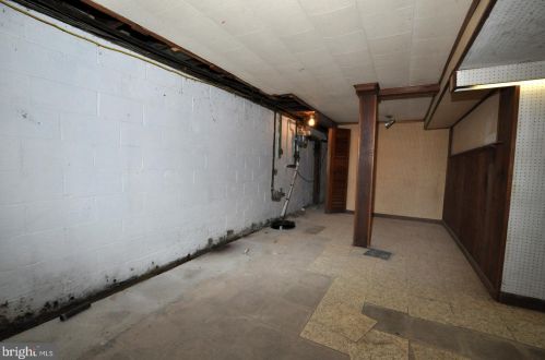 408 Latona Ave, Trenton NJ 08618-2716 exterior