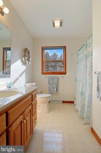 14 Huntington Cir, Dover DE  19904-9611 exterior