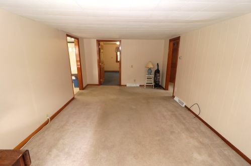 1119 Wills Ave, New Kensington PA  15068-3830 exterior