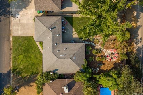 2584 White Ave, Chico CA  95973-0621 exterior