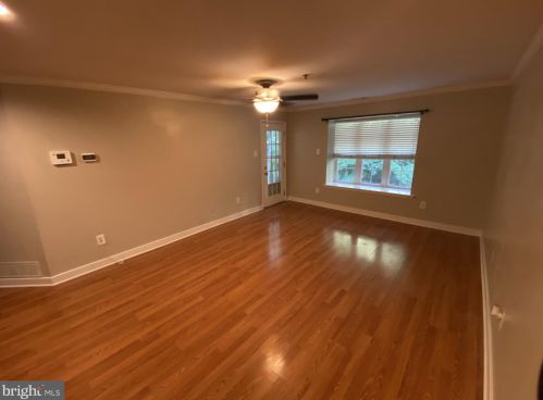 119 Stone Hurst Ct, New Castle, DE 19720-3945