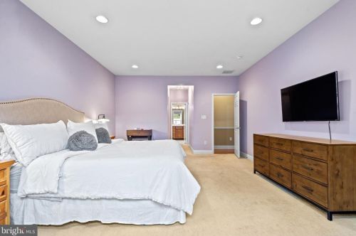 5 Brighton Pl, Swedesboro NJ  08085-5060 exterior
