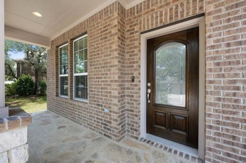 8606 Evelina Trl, Austin TX  78737-8542 exterior