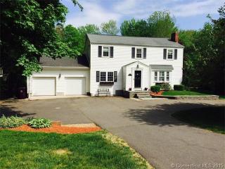 61 Birdseye Rd, Farmington, CT 06032-2427