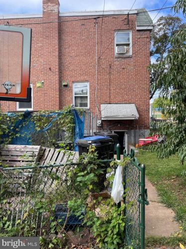32 Forrest Ave, Norristown, PA 19401-4315