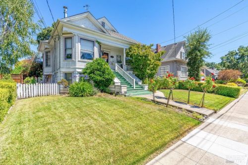 754 Slater St, Santa Rosa, CA 95404-3723