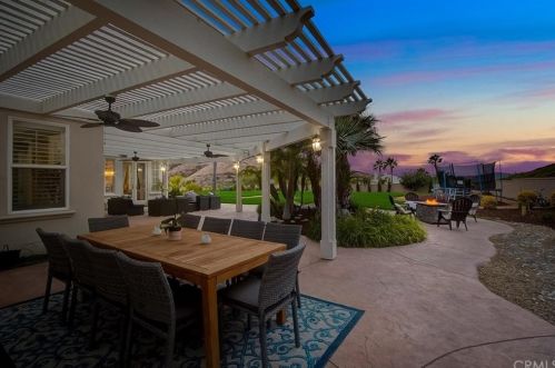5391 Evening Sky Dr, Simi Valley CA  93063-5744 exterior
