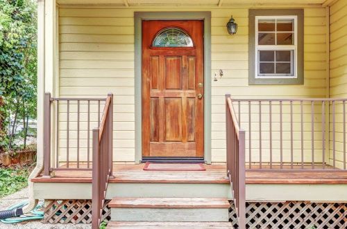 117 Neville Way, Grass Valley, CA 95945-7321
