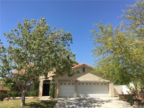12490 Kokomo Cir, Victorville, CA 92392-7483