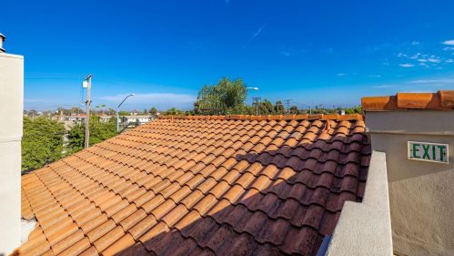 5170 Clairemont Mesa Blvd, San Diego CA 92117-1464 exterior